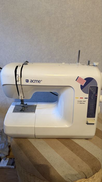 Продам шаейную машинку ACME