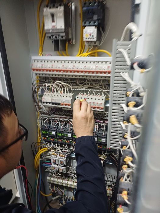 Услуги электрика