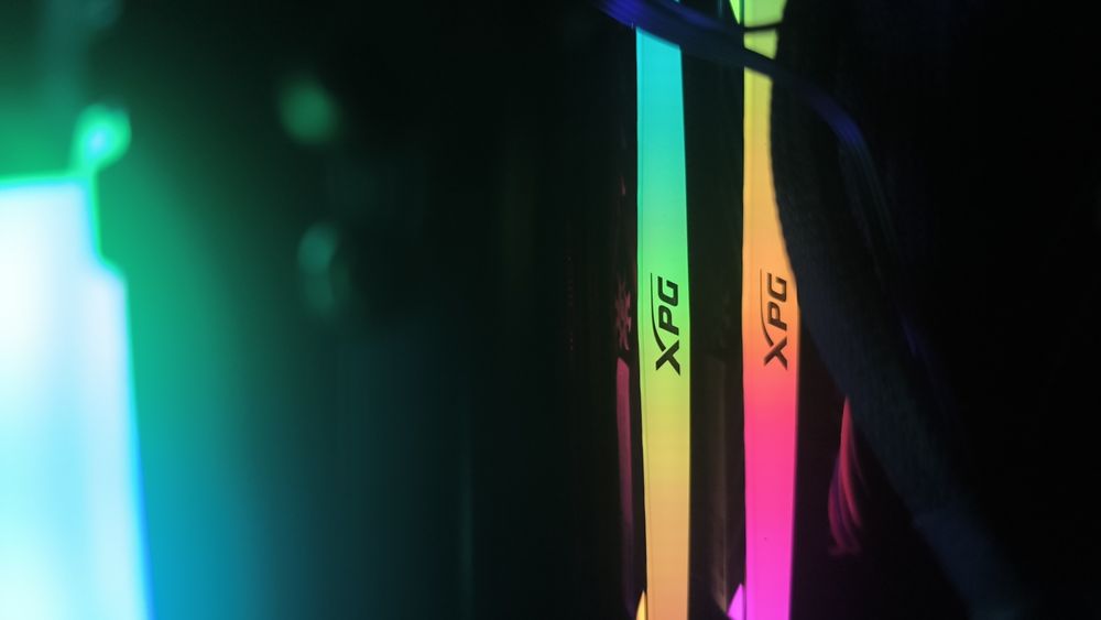 Продам ОЗУ ДДР4 2/8 16гб