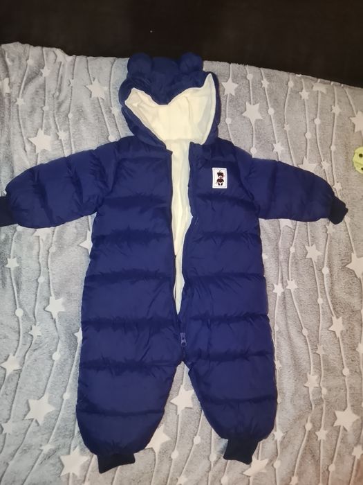 Продам комбинезон осенний весенний размер 80