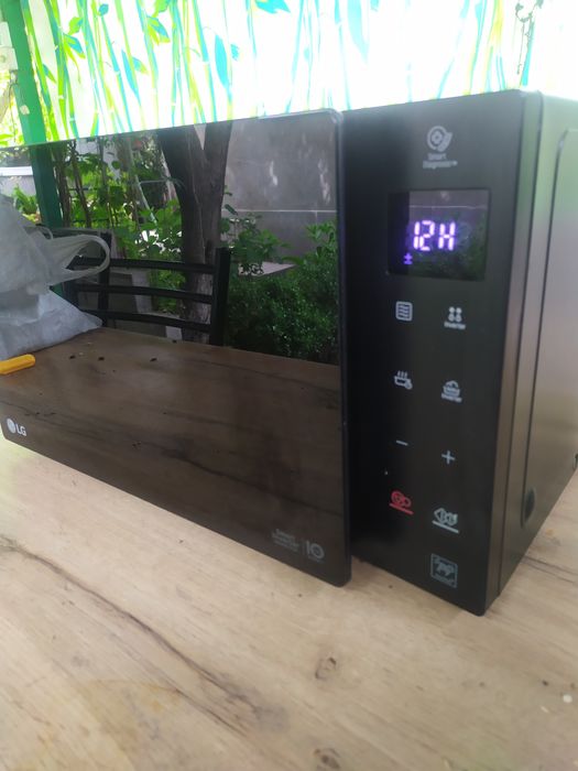 Микроволновая печь