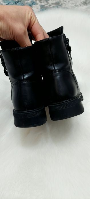 Ghetuțe fetița 32(20 cm interior)