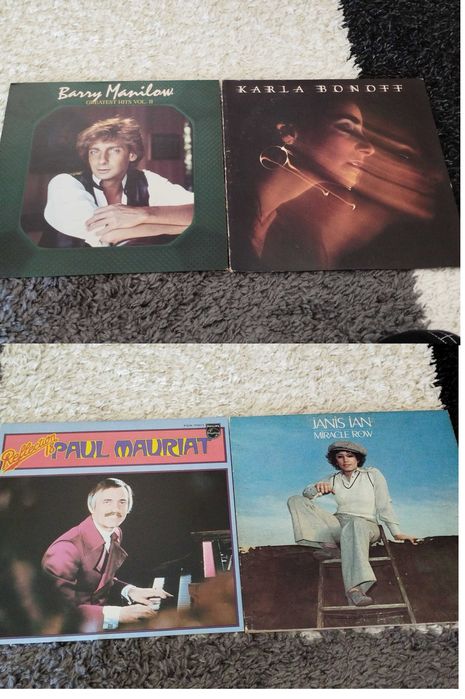 PACK MIX 25 Discuri Vinil LP - Muzica PRESE JAPONEZE -Editii Rare-  POP ; EASY  (VG; VG+ )