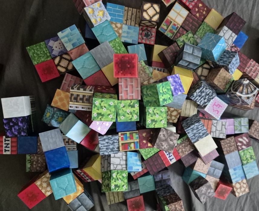 Магнитни кубчета Minecraft