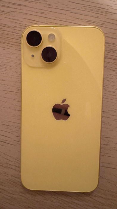 Vând iPhone 14 galben*, 128 GB