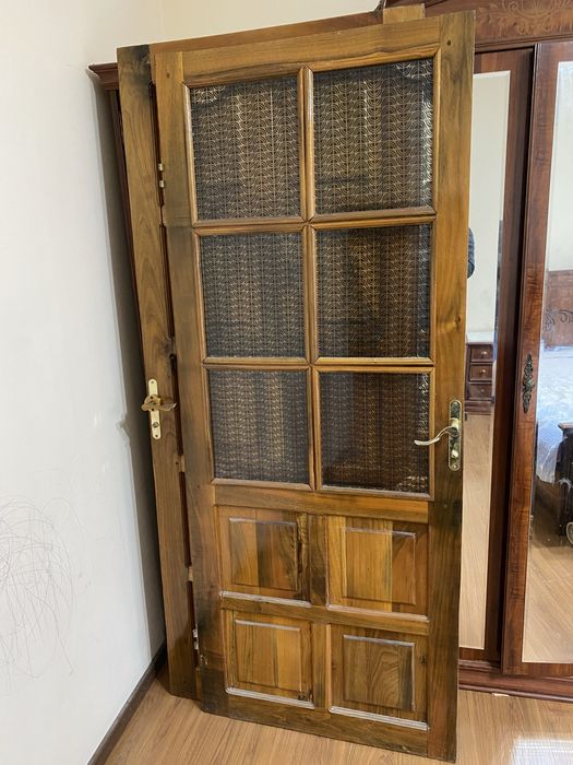 Межкомнатные Двери из ореха