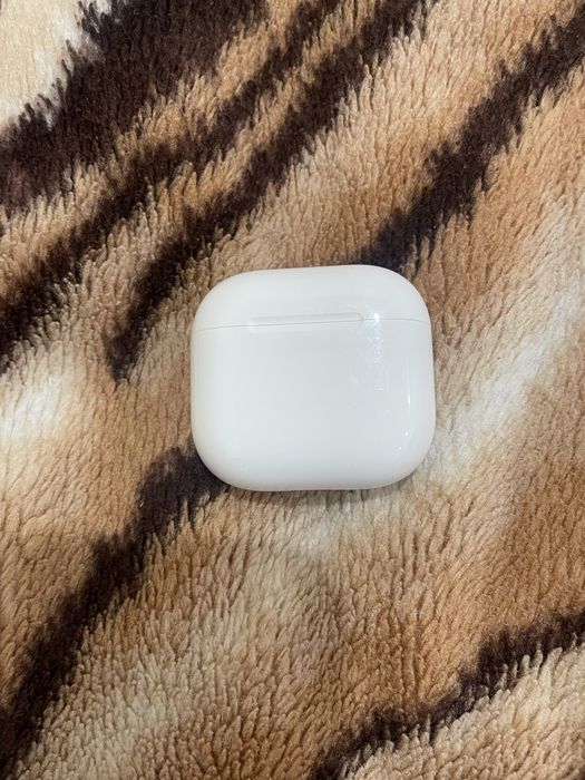 Airpods 3 наушник