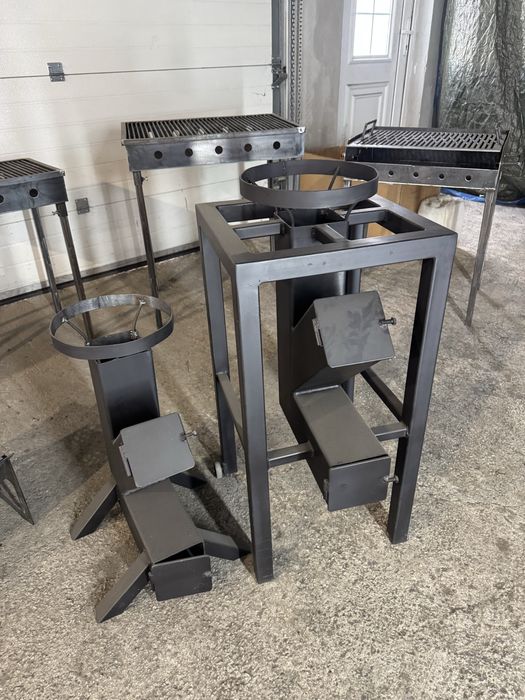 Vand gratare demontabile de diferite dimensiuni.