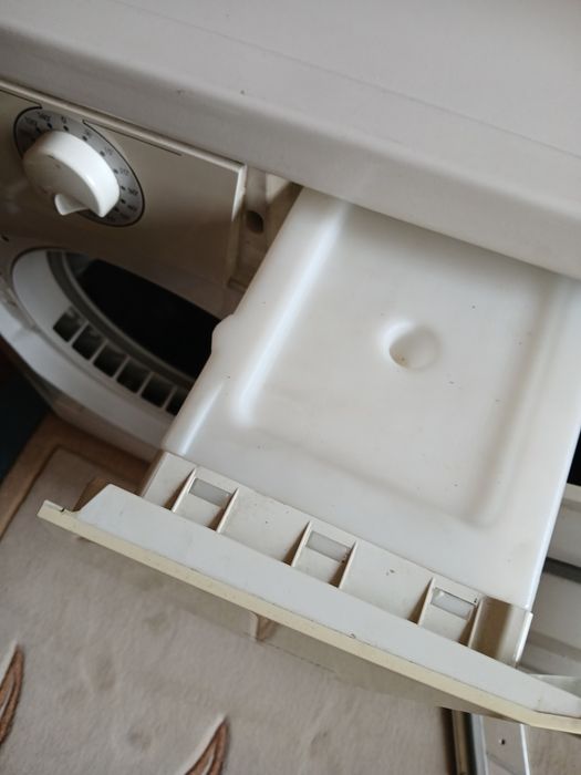 Сушилня gorenje с контейнер D61212