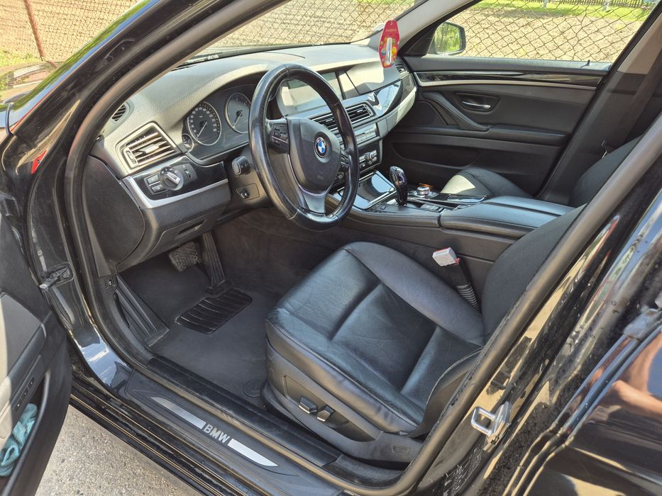 Urgent BMW F10 525 seria 5 automat 520 Navigatie Mare 530