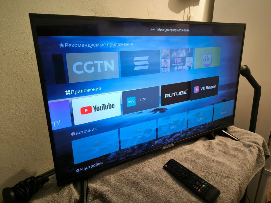 Yasin 106 cm smart tv телевизор