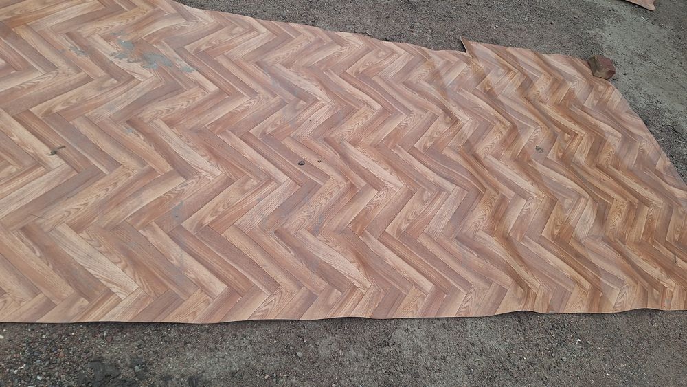 Линолеум продам срочно