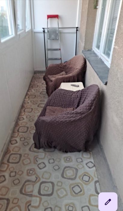 Apt 2 camere 300 euro