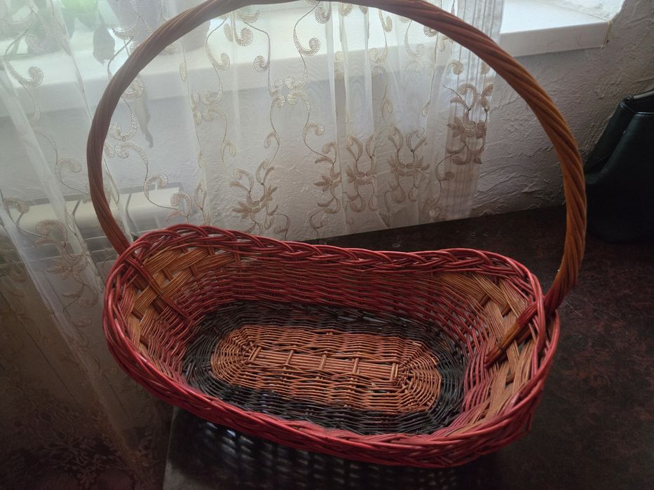 Продам 5 корзин для подарков