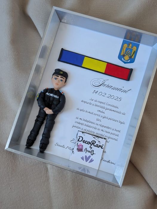 Tablou personalizat cu figurine modelate manual din lut polimeric