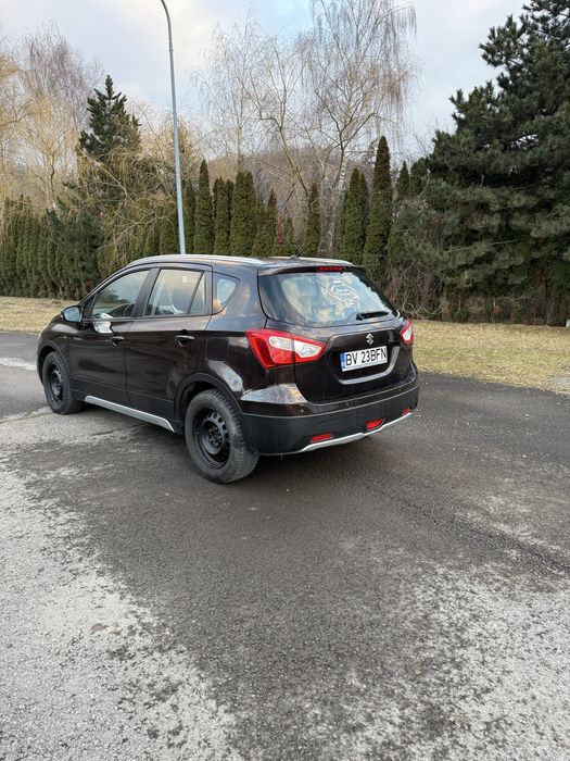 Suzuki SX4 S-CROSS