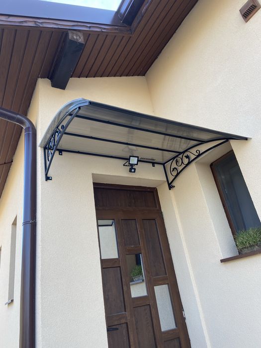 Козирка, навес, тента