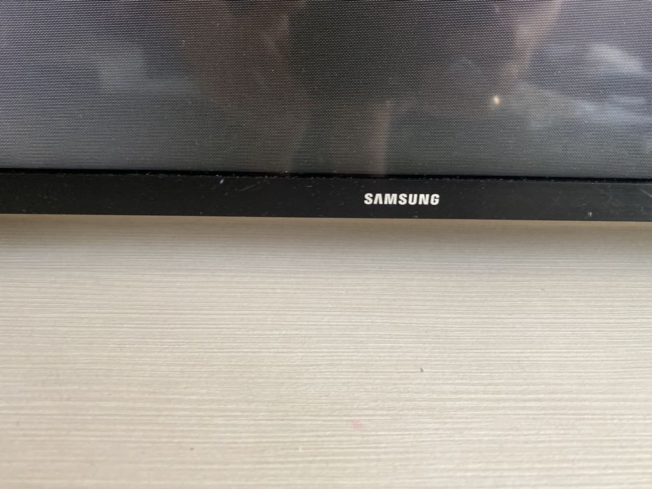 Продам телевизор