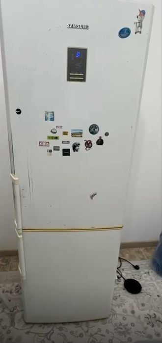 Холадельник самсунг