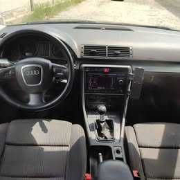 Dezmembram Audi A4 B7 berlina Usa fata stanga / spate dreapta