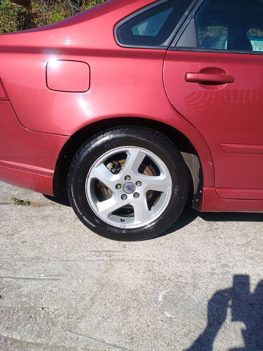 Vând/schimb jante aliaj volvo s40