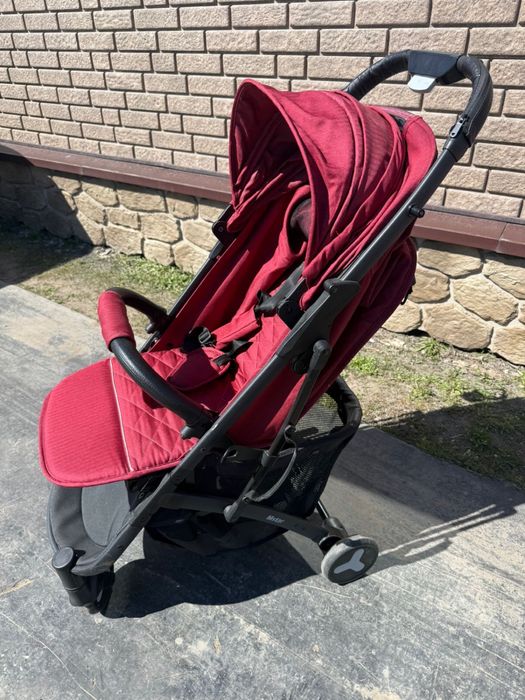 Коляска прогулочная