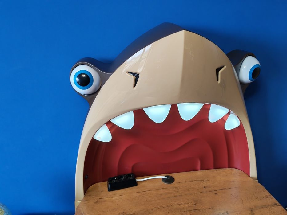 Детско бюро Акула