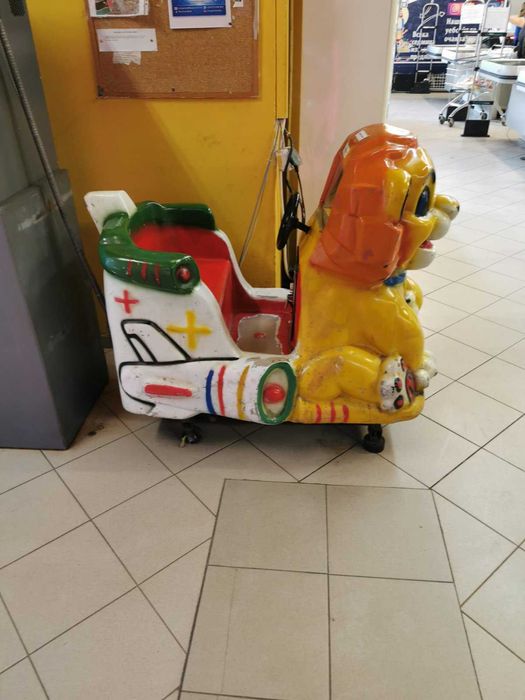 Детска вендинг клатушка