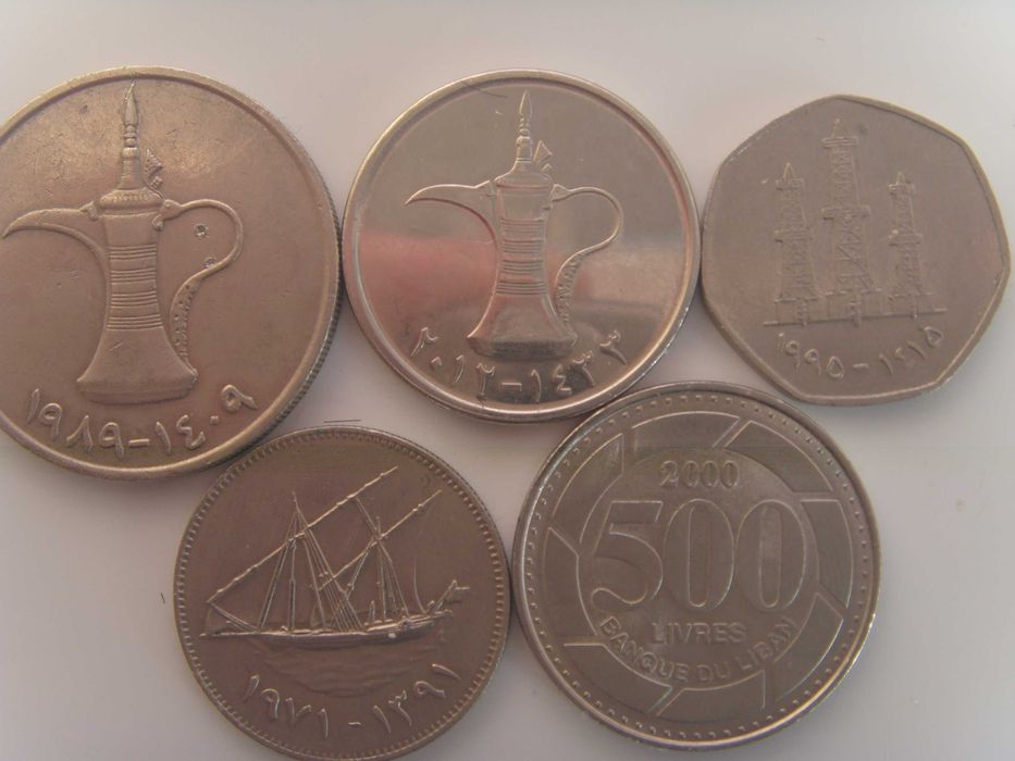 100 световни монети