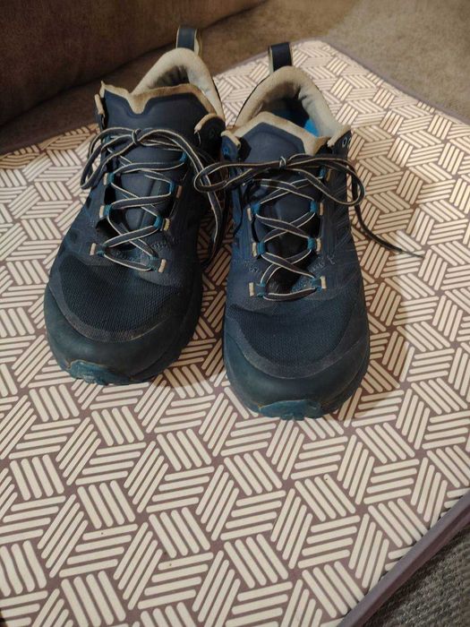 продавам маратонки La sportiva Gore tex и Reebok