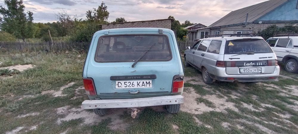 Нива торг есть у капота