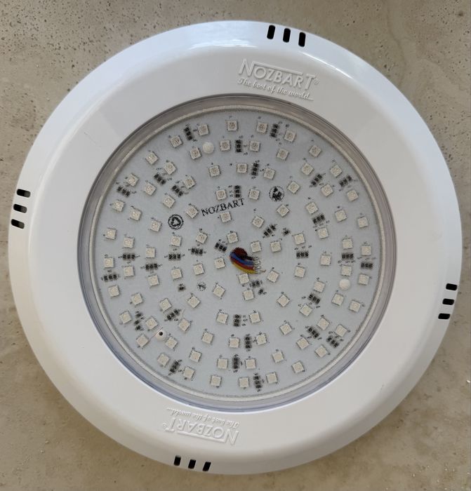 Vand Proiector Piscina cu LED RGB fara suport prindere, plat, 30W