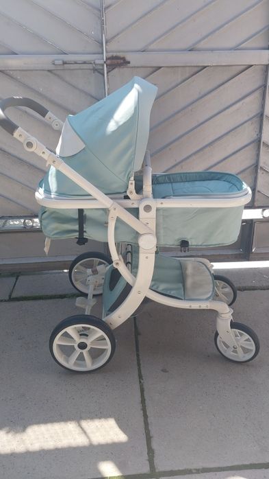 Детская коляска.
