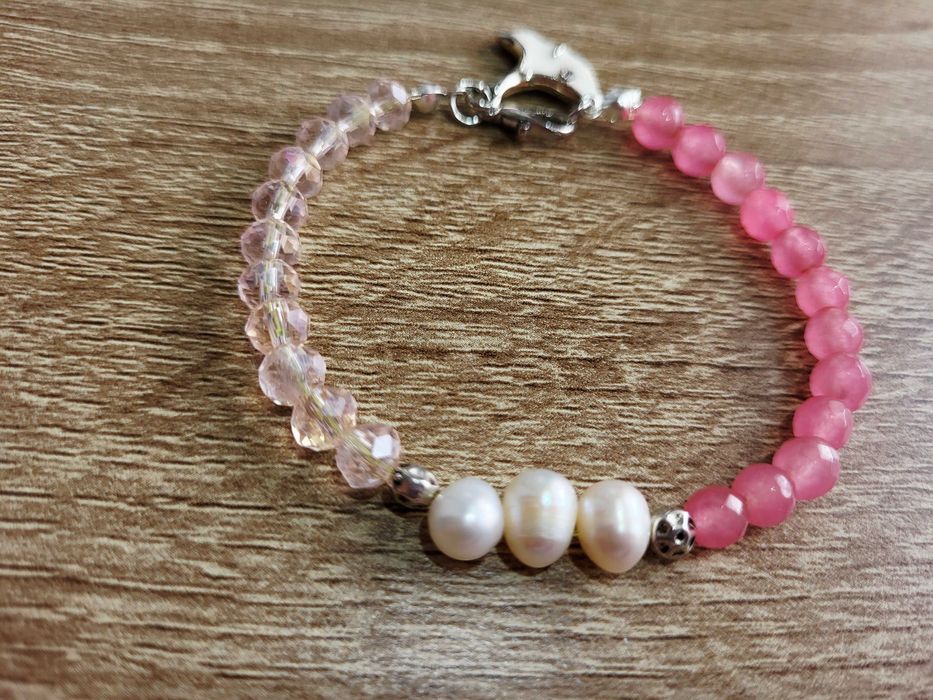 Ръчно изработени бижута от естествени камъни