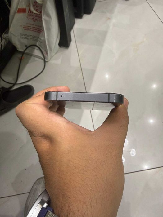 Nothing phone (1) 8+8/128gb или обмен