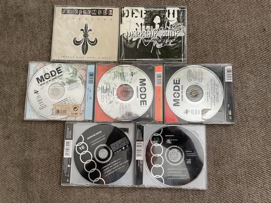 CD сингли Depeche Mode