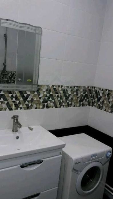 Дава се под наем Двустаен апартамент в Пловдив, Гагарин - 65 кв.м за 265.2 € - Снимка #3