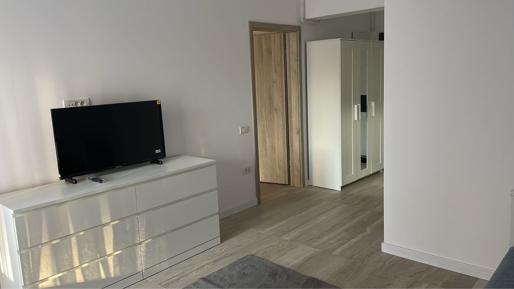 Garsoniera de inchiriat