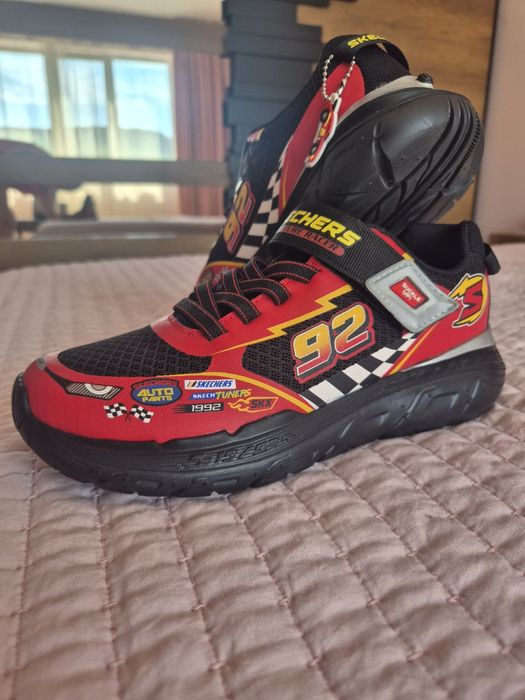 Skechers маратонки 36  номер
