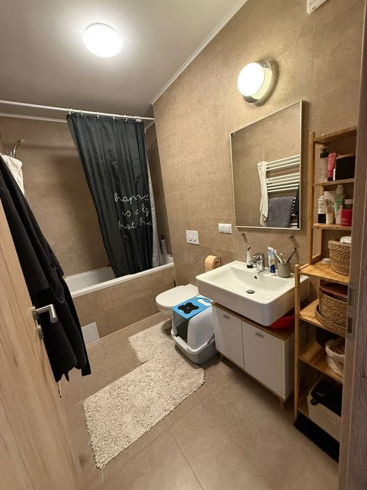 Apartament decomandat Coresi