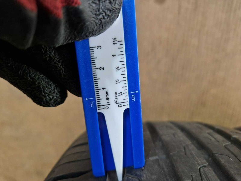 2 Continental R17 205/55
летни гуми
DOT3621