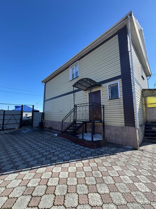 Продам дом 2-х этажный