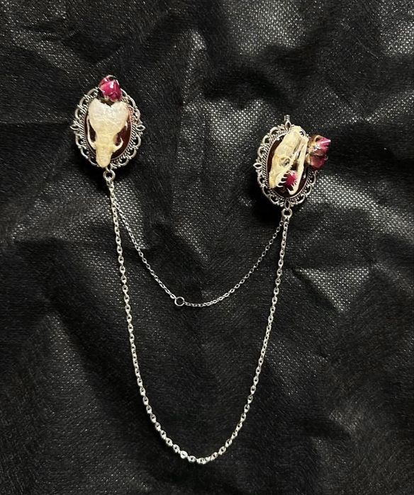 Брошка от череп на кралски питон и мишка!