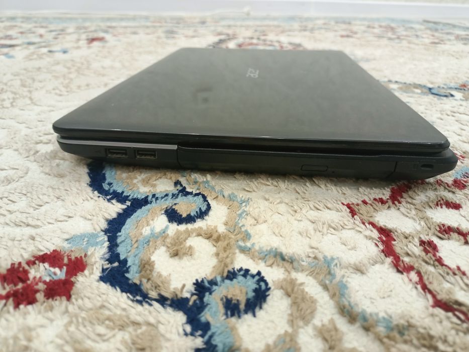 Продам Acer e1 531g