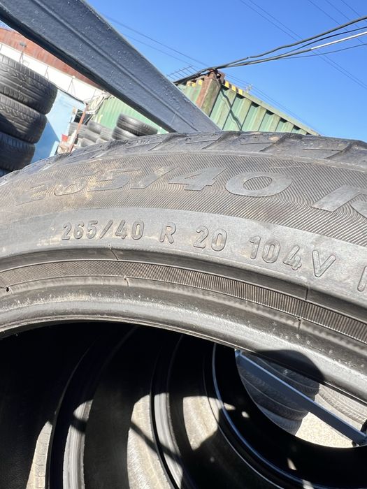 Комплект 265/40/20 Pirelli, Привозные