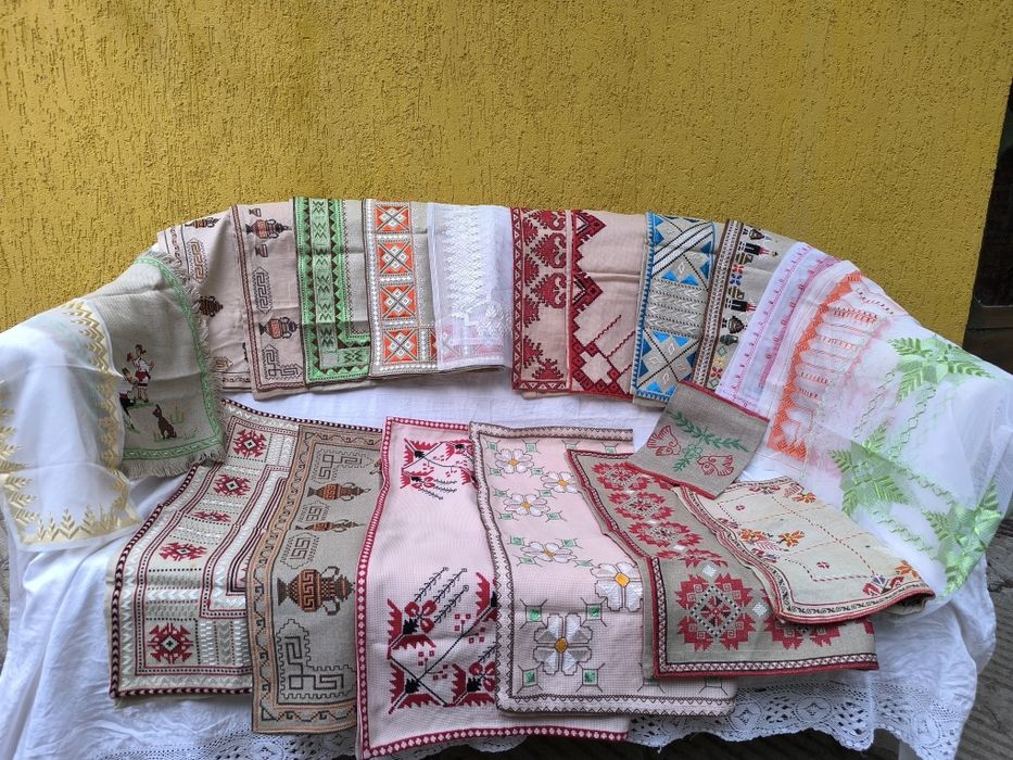 Ръчно плетени мильота/покривки плетени на една кука/ръч.бродерия каре