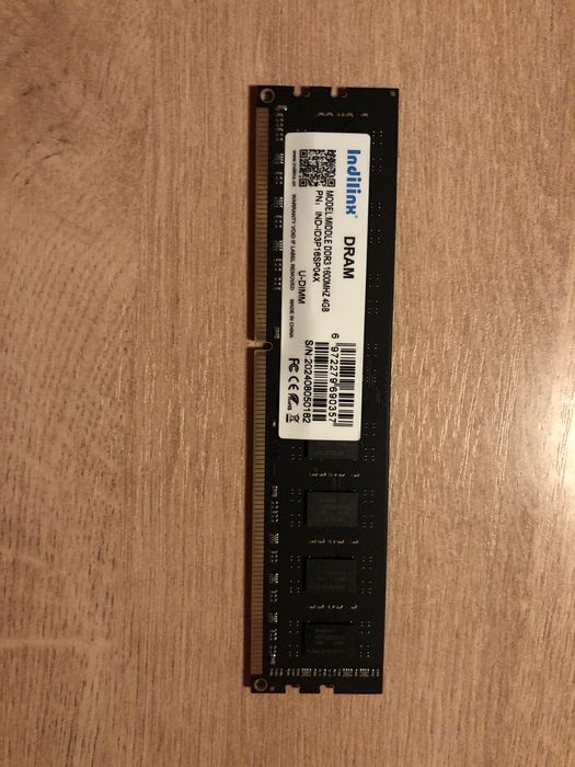 DDR3 на 4гб в идеальном состоянии