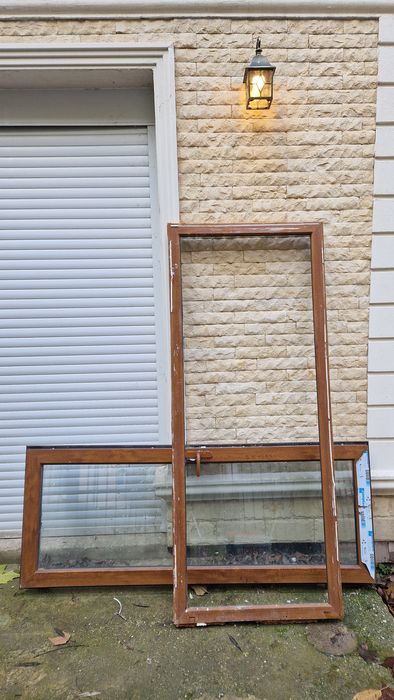 Usa termopan culoare stejar auriu