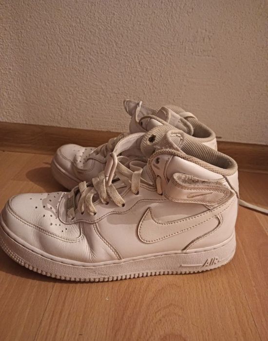 Adidași 37,5-38-38,5