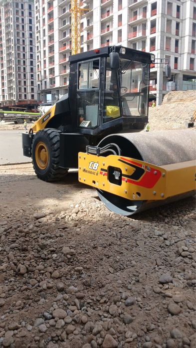 Каток Аренда 20 тонн